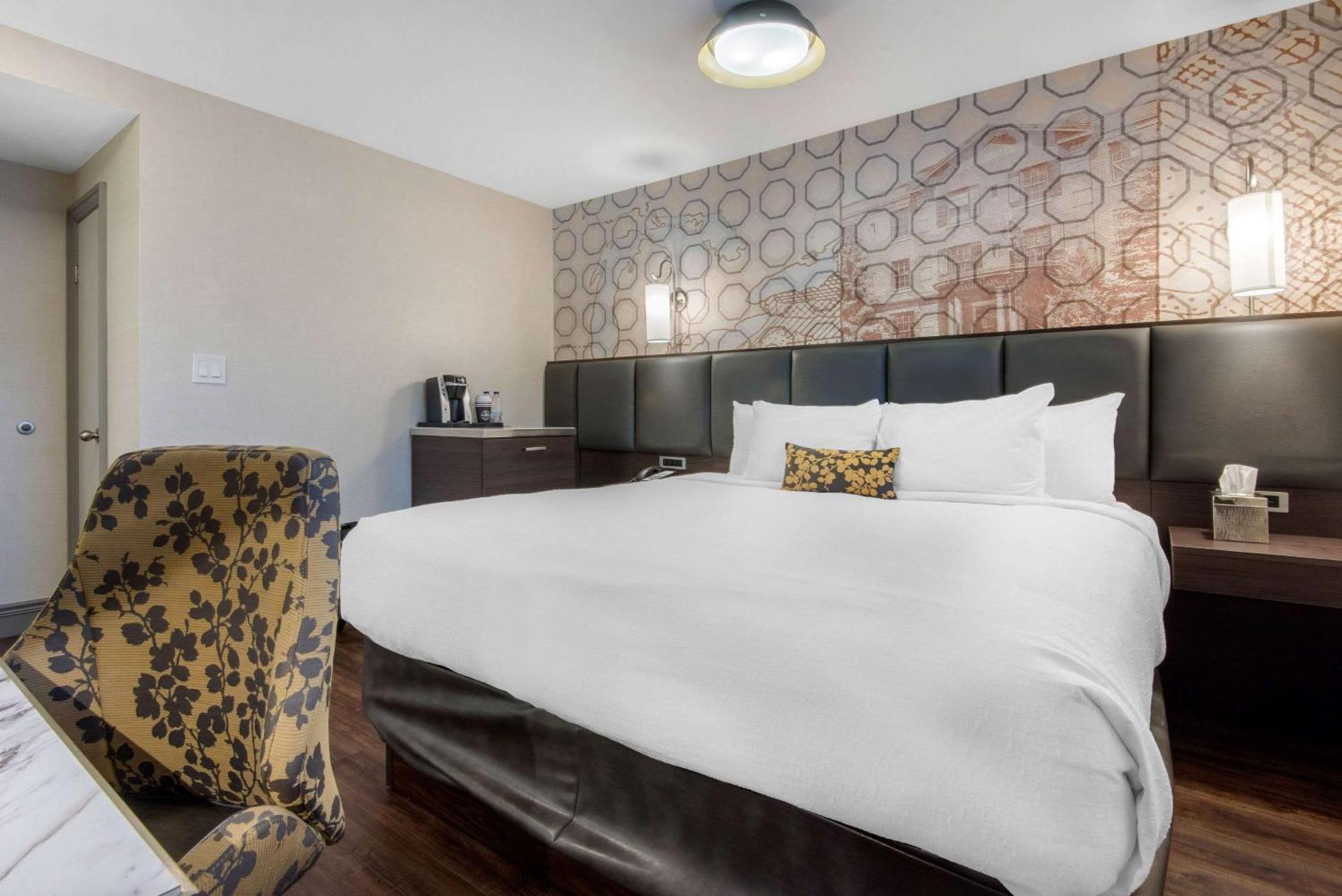 The Champlain Waterfront Hotel Ascend Hotel Collection Orillia Dış mekan fotoğraf