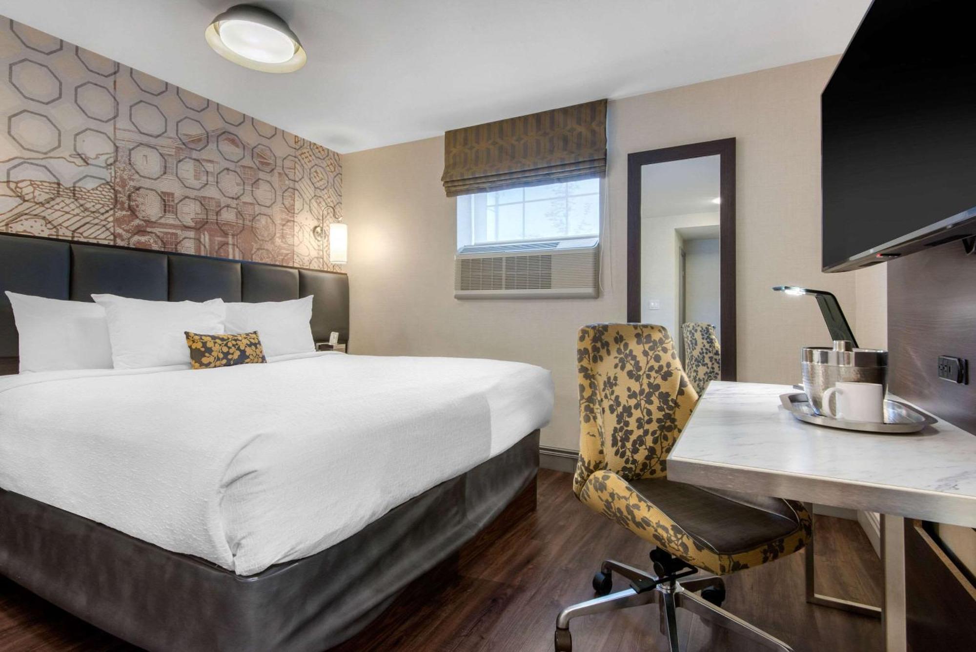 The Champlain Waterfront Hotel Ascend Hotel Collection Orillia Dış mekan fotoğraf