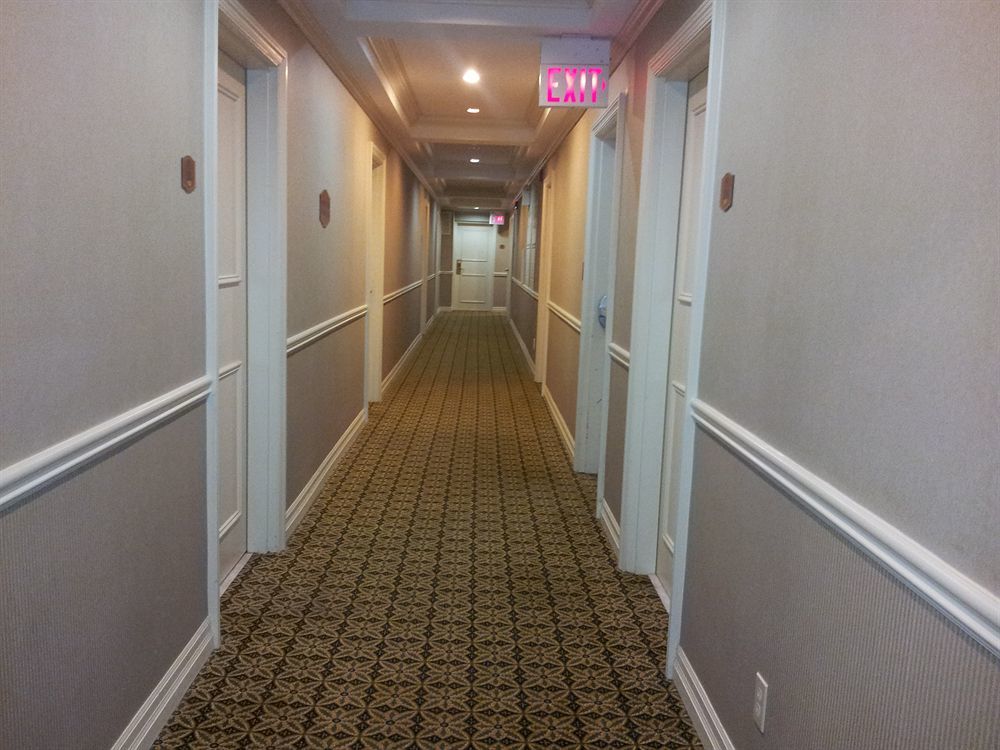 The Champlain Waterfront Hotel Ascend Hotel Collection Orillia Dış mekan fotoğraf